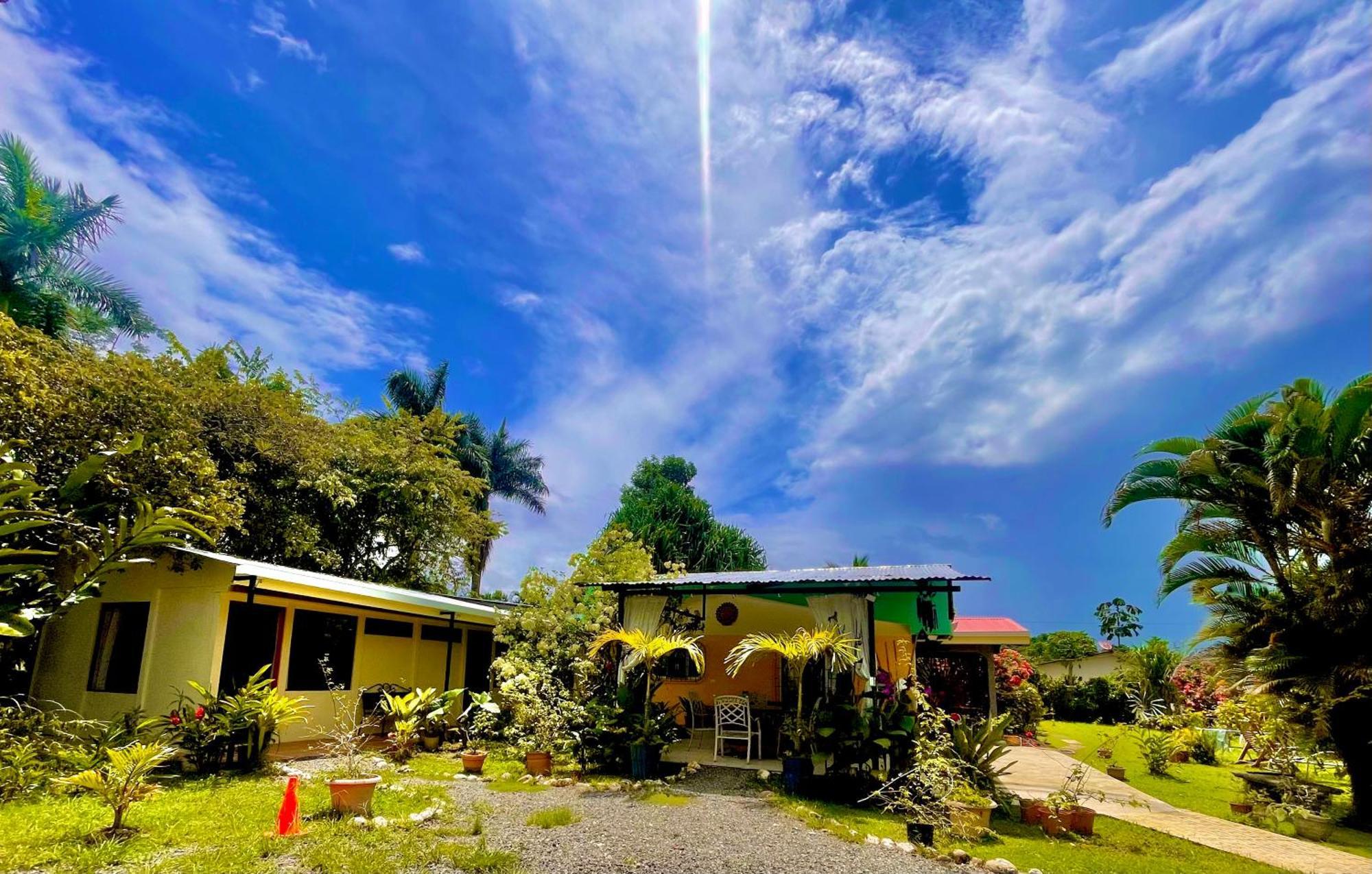 Hotel Tierra De Volcanes La Fortuna Exterior foto